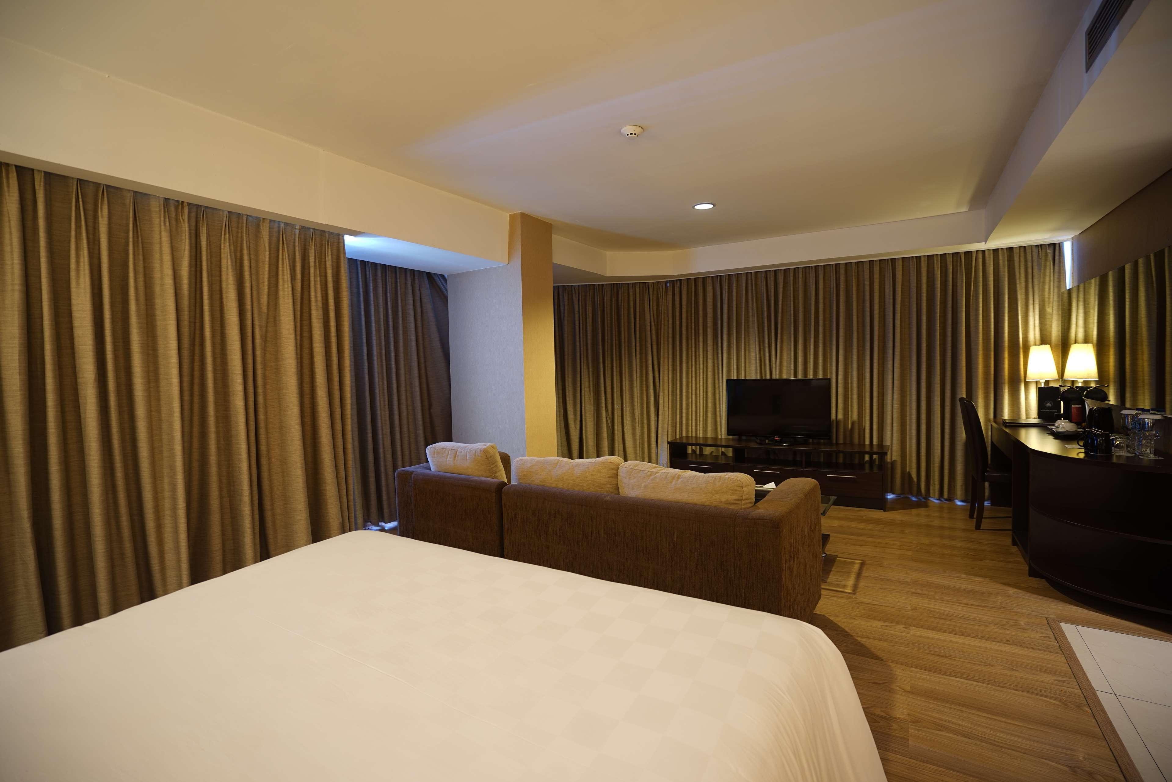 Best Western Premier The Hive Yakarta Exterior foto