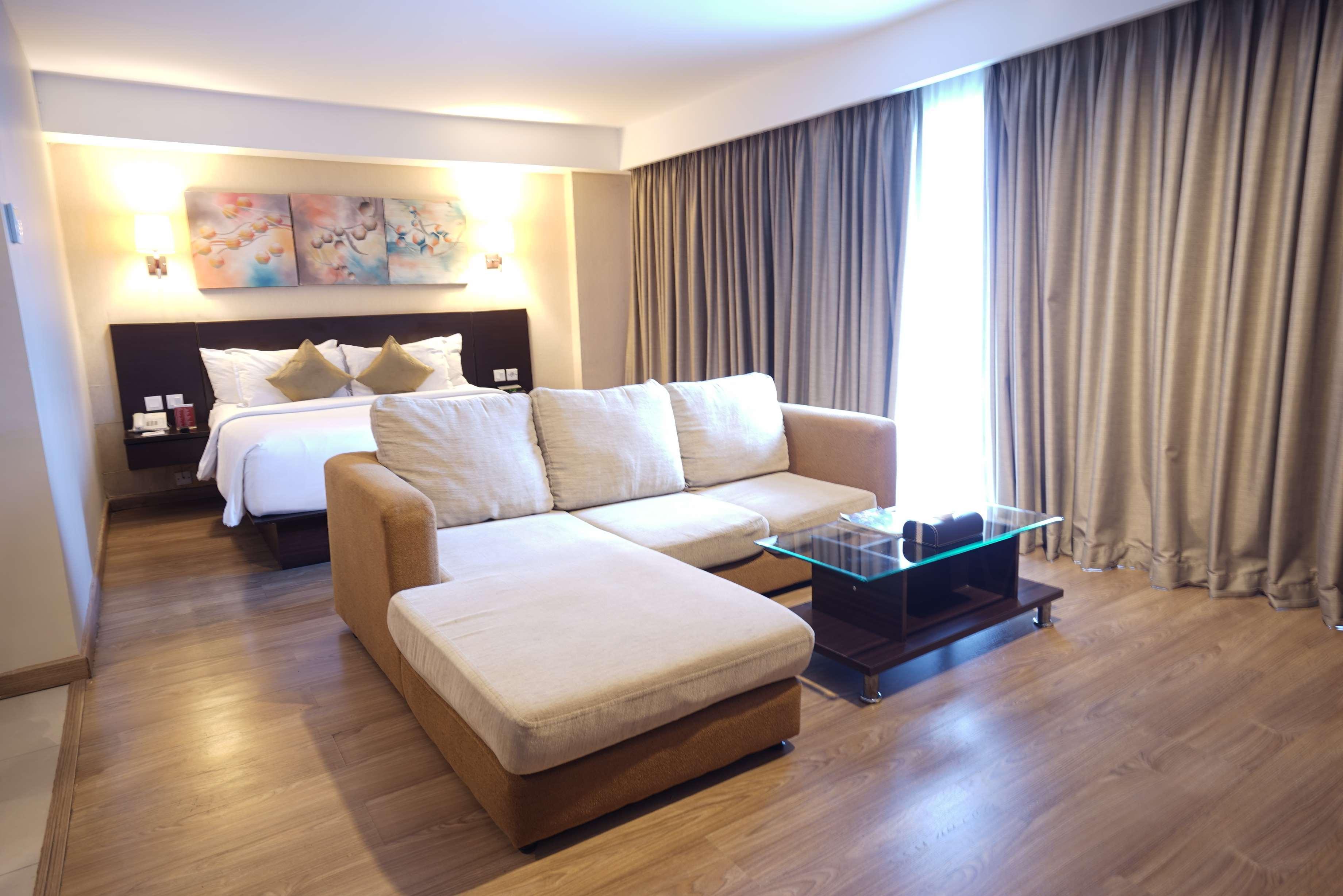 Best Western Premier The Hive Yakarta Exterior foto