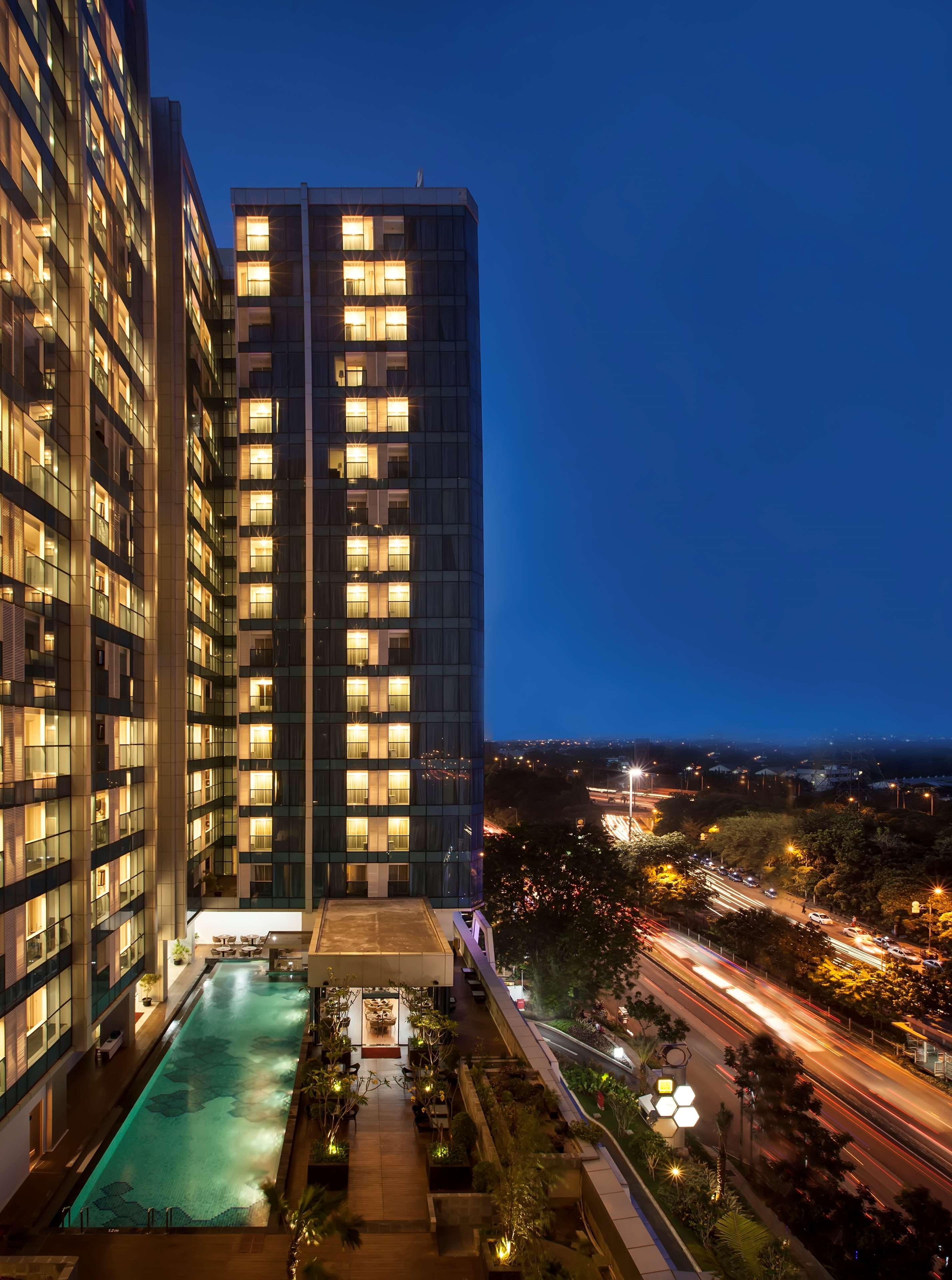 Best Western Premier The Hive Yakarta Exterior foto
