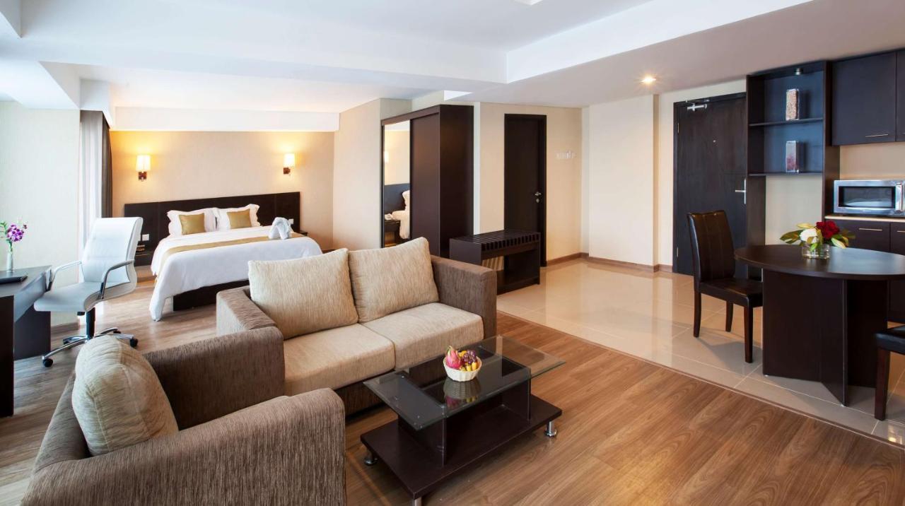 Best Western Premier The Hive Yakarta Exterior foto